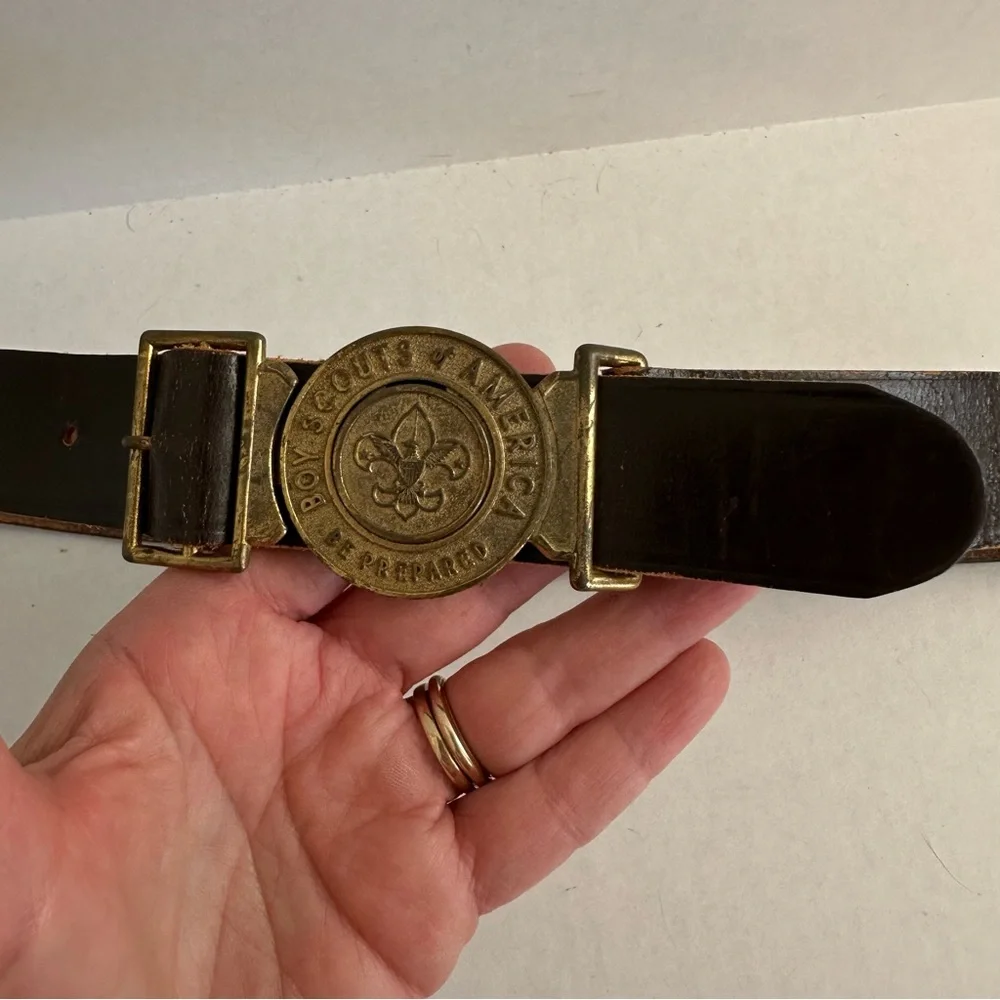 Vintage Boy Scouts of America Two Part Belt 32